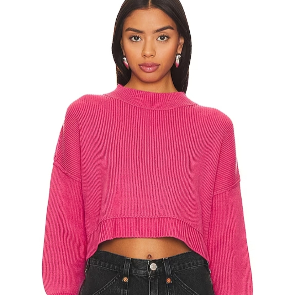 Free People Easy Street Crop Sweater/Pullover in Fushia size Large